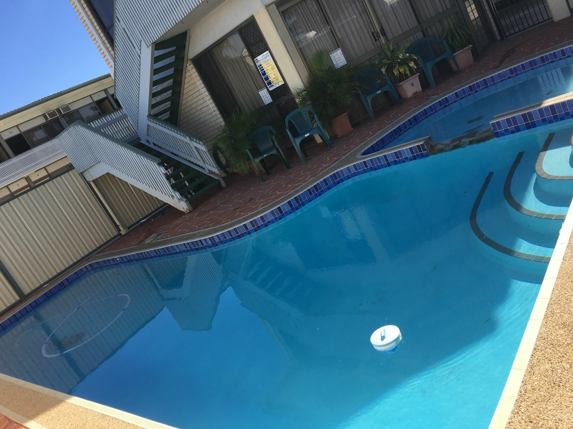 Tropical Gateway Motor Inn Rockhampton Exterior foto